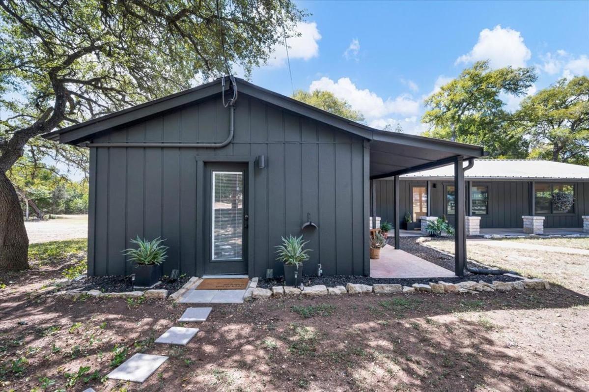 Villa Relaxing Alpaca Ranch Mins From Downtown Wimberley Exterior foto