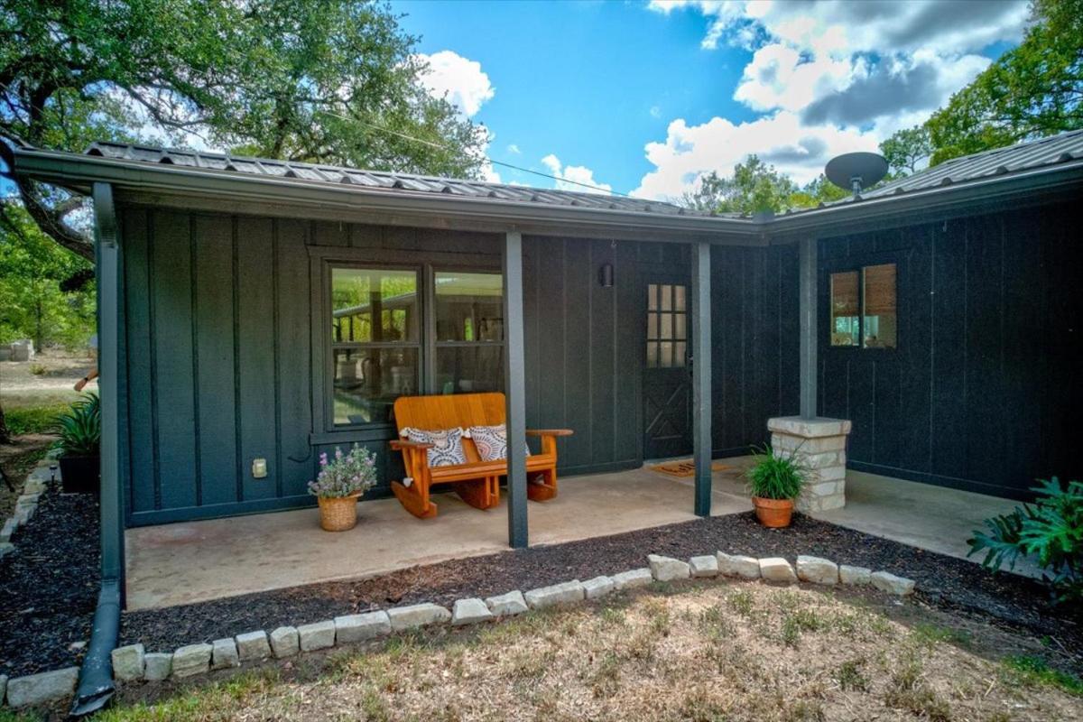 Villa Relaxing Alpaca Ranch Mins From Downtown Wimberley Exterior foto