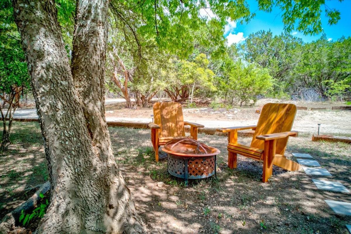 Villa Relaxing Alpaca Ranch Mins From Downtown Wimberley Exterior foto